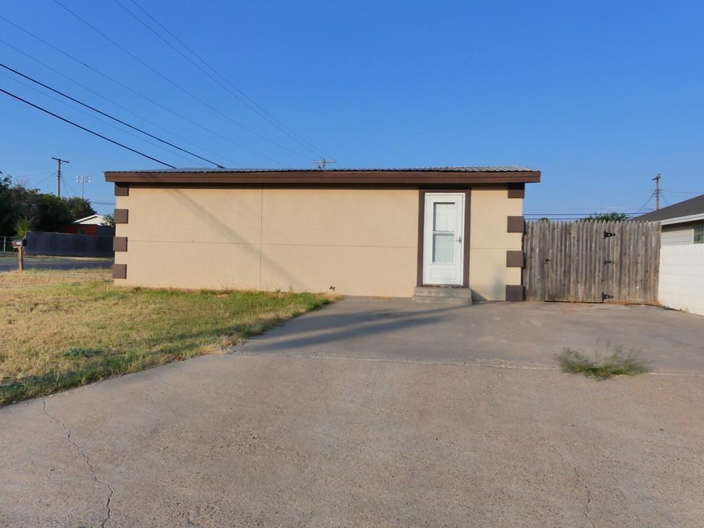 200 Sw Ave E Property Photo 15