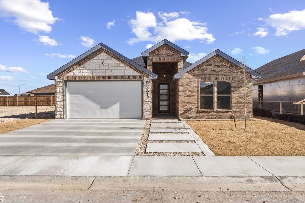8612 Luz Dr Property Photo 2