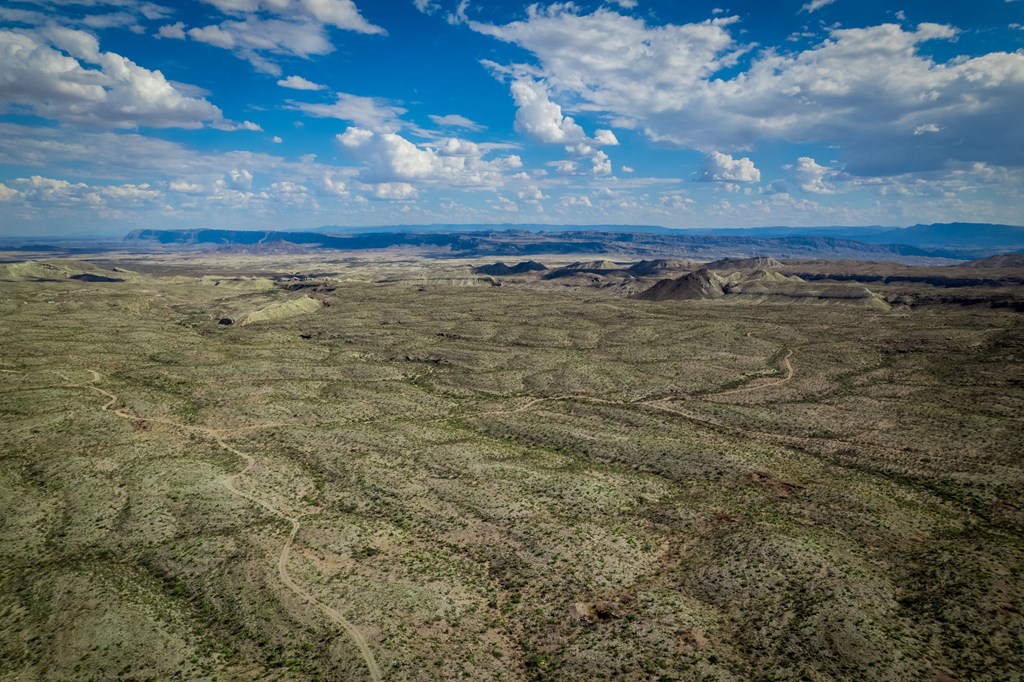 351 Black Mesa East Property Photo 8