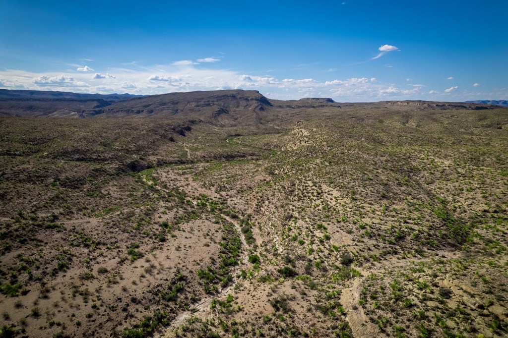 351 Black Mesa East Property Photo 9