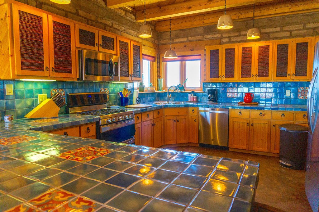 3 Dark Sky Property Photo 17