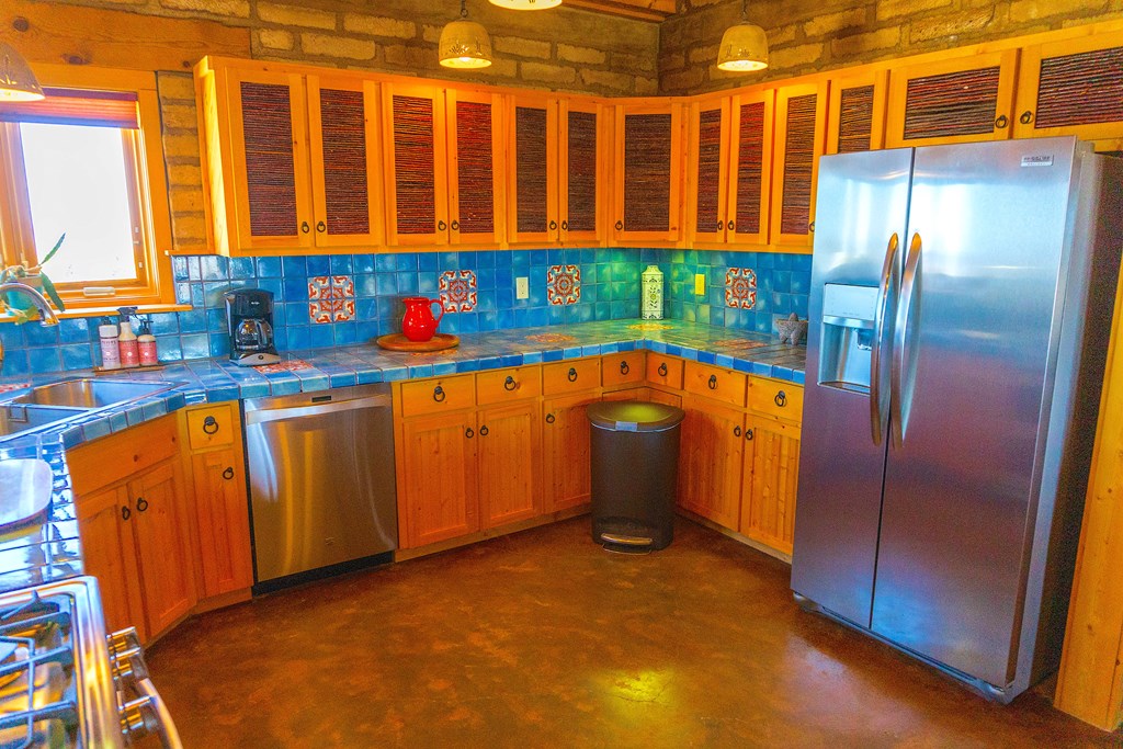 3 Dark Sky Property Photo 18