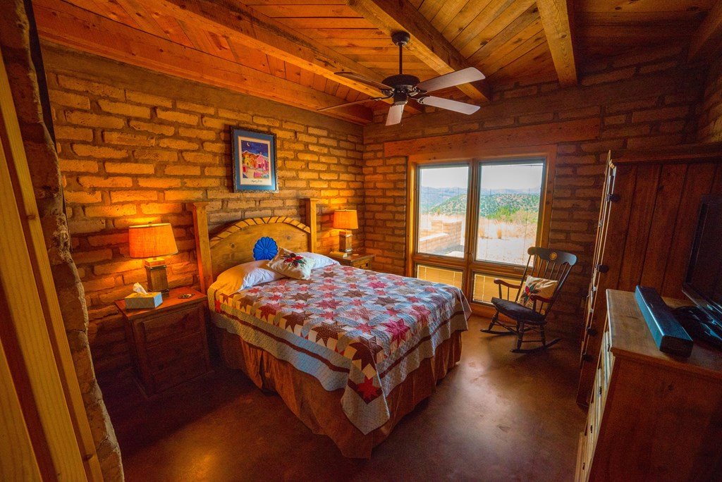 3 Dark Sky Property Photo 24