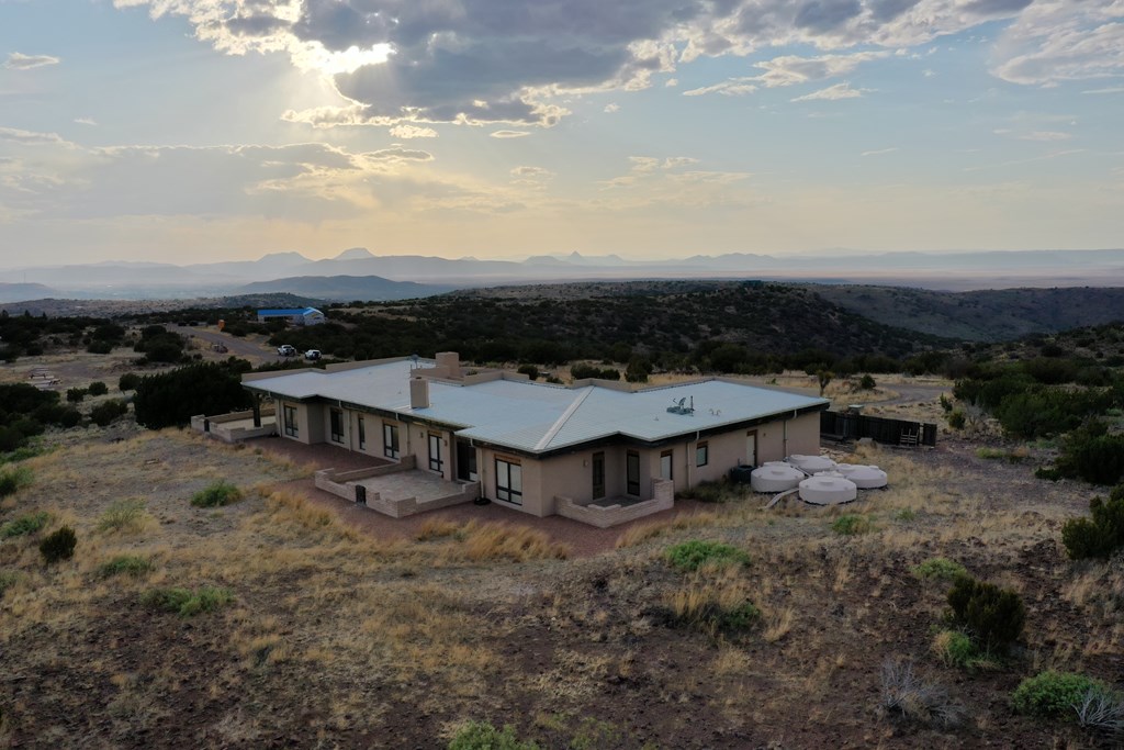 3 Dark Sky Property Photo 50