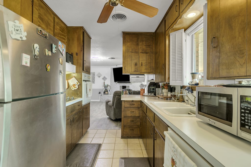 3209 N I St Property Photo 7