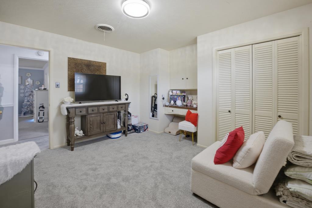 3209 N I St Property Photo 24