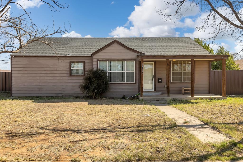 1420 Golder Ave Property Photo 1