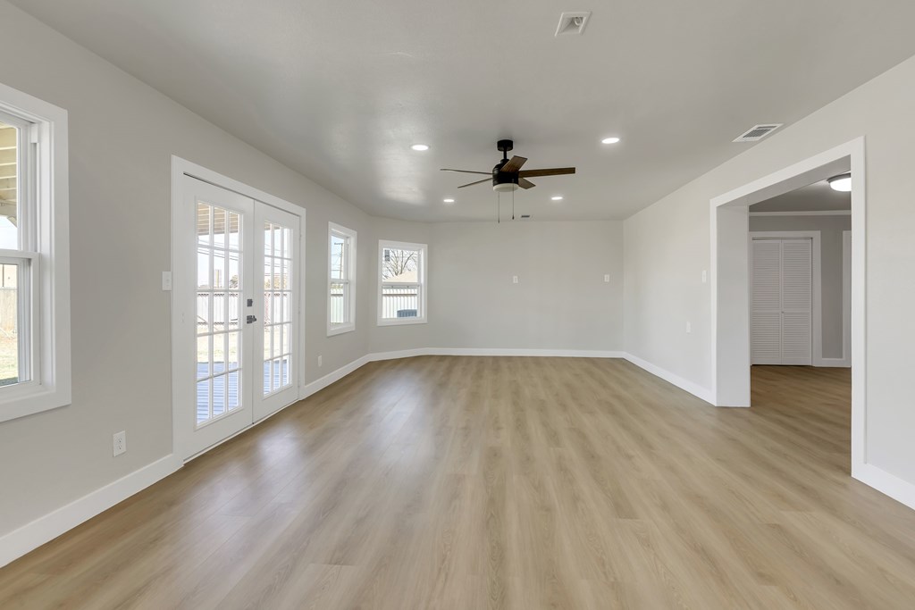 3600 Godfrey Court Property Photo 11