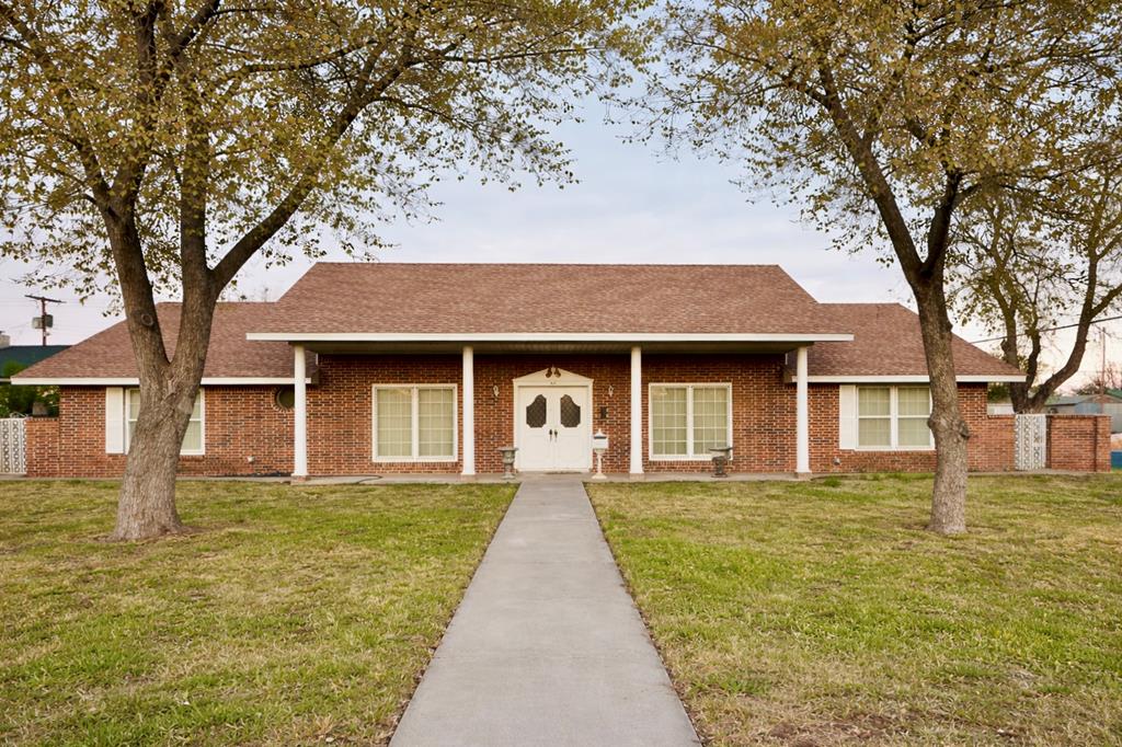 1200 NW 5th St