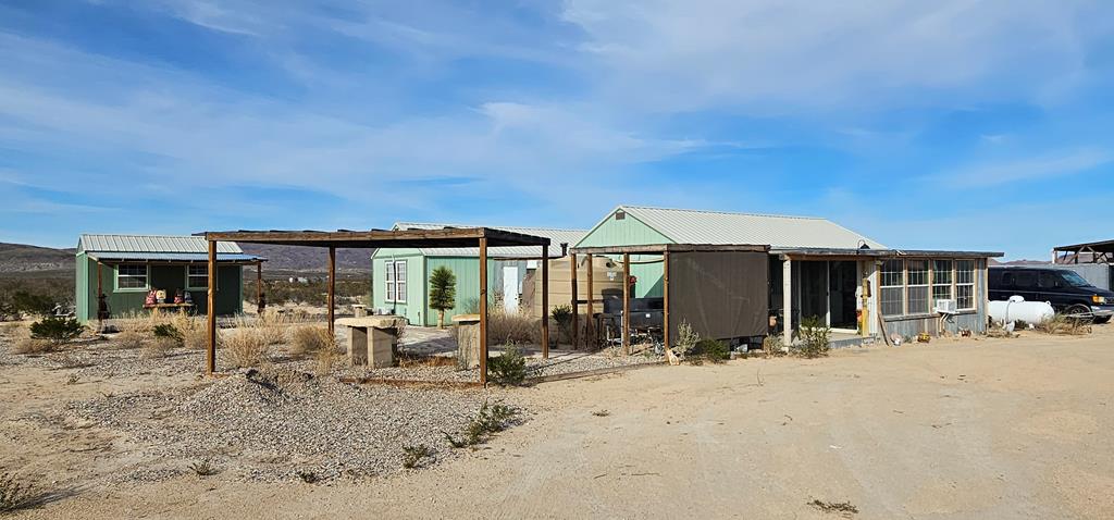 2727 Terlingua Ranch Rd Property Photo 1