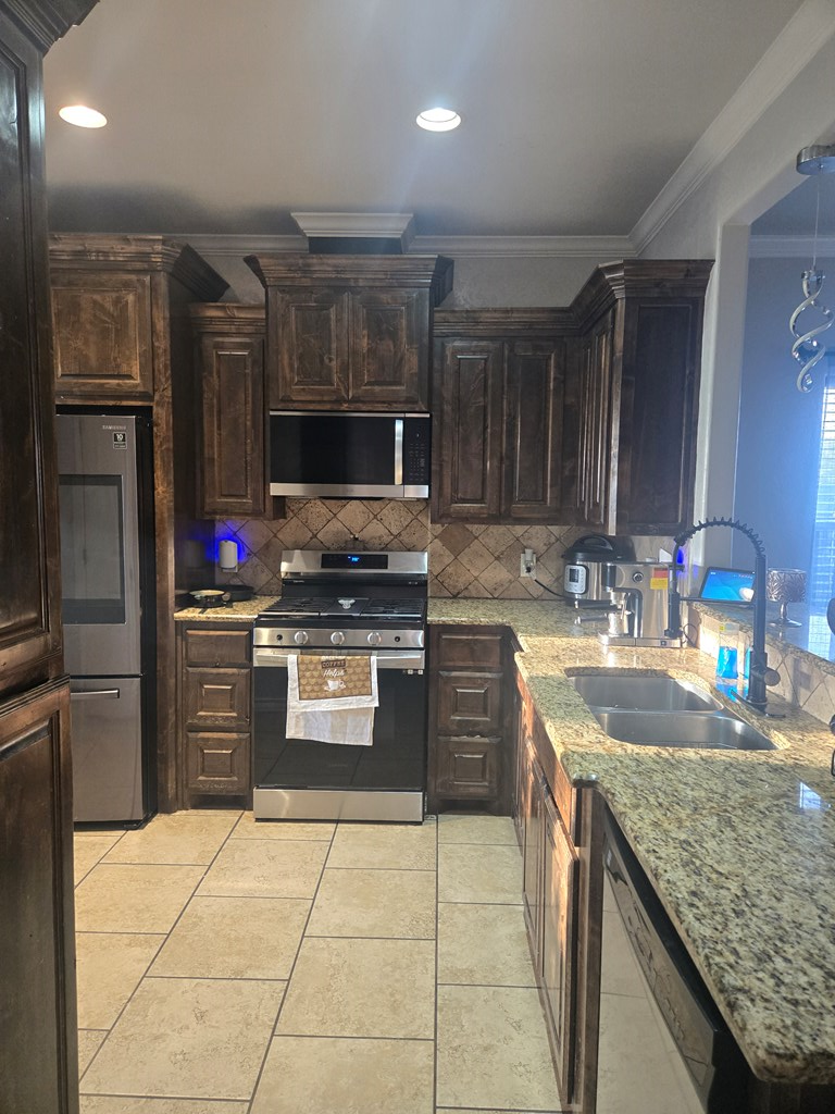 1732 Eidson Ave Property Photo 2
