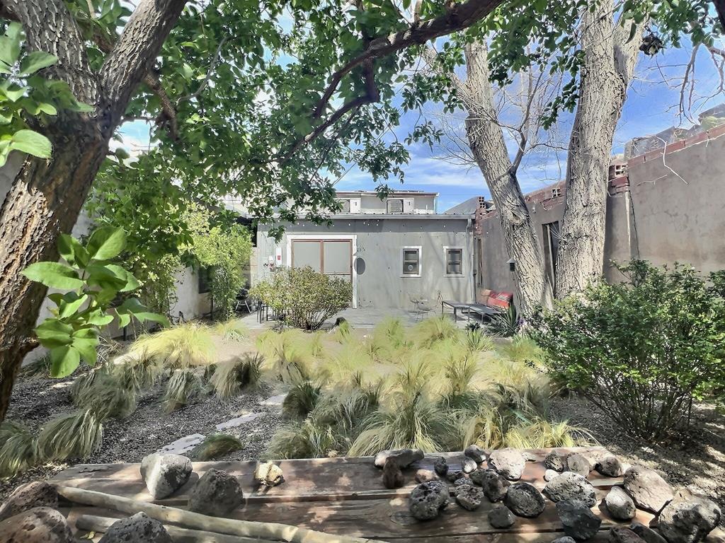 124 E El Paso St Property Photo 21