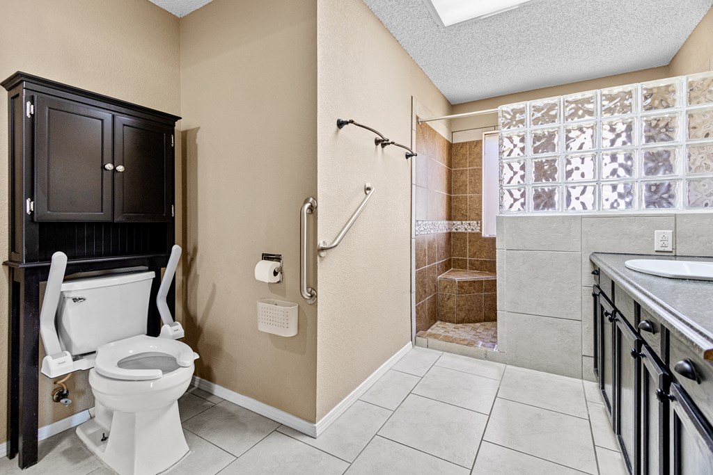 156 Sw 1200 Property Photo 35