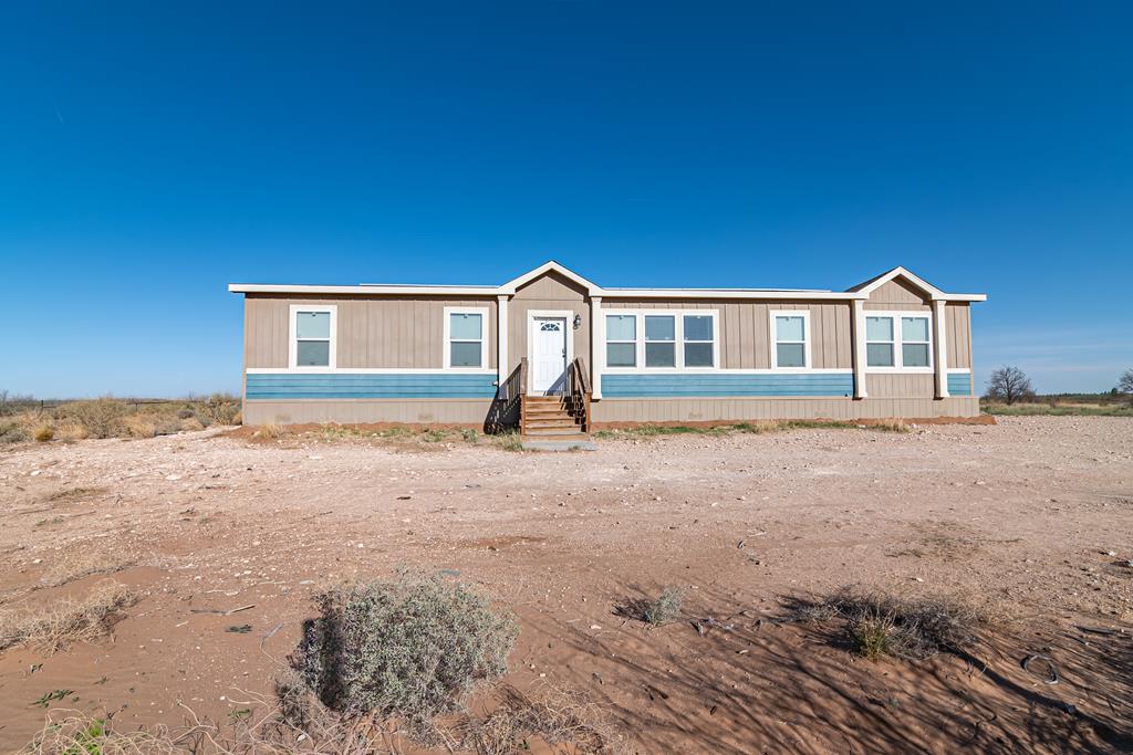 3880 County Road 429 Property Photo 1