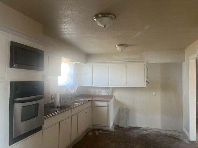 4314 Mercedes Dr Property Photo 5