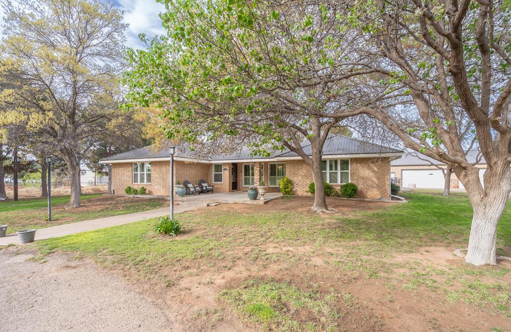 1445 NE 281 Property Photo 1