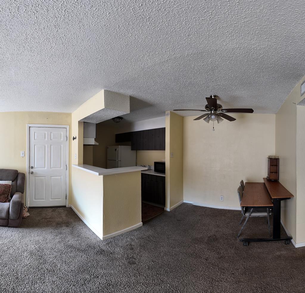 4700 Boulder Dr # 912 Property Photo 1