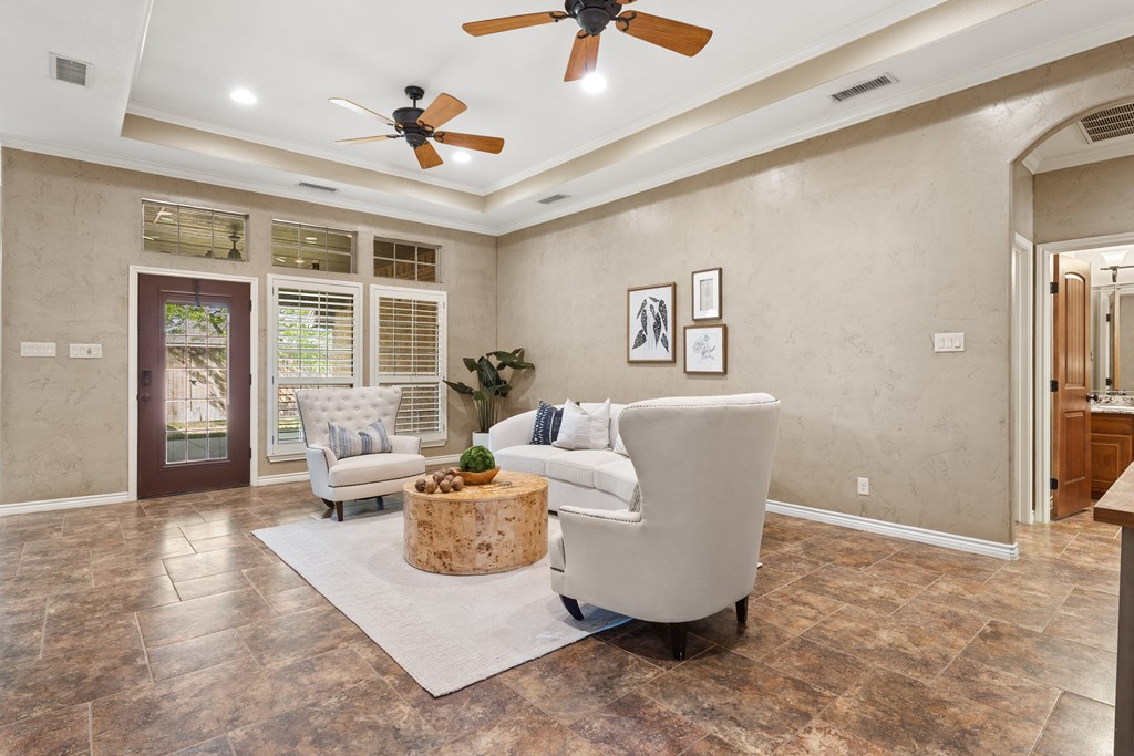5 Chambord Drive Property Photo 3