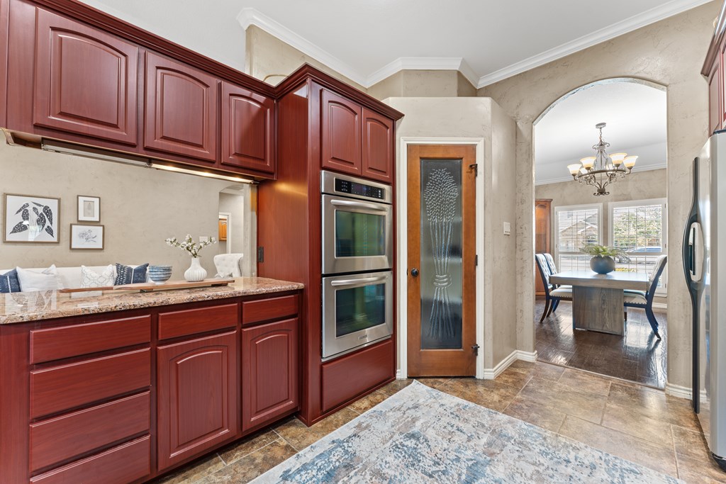 5 Chambord Drive Property Photo 10