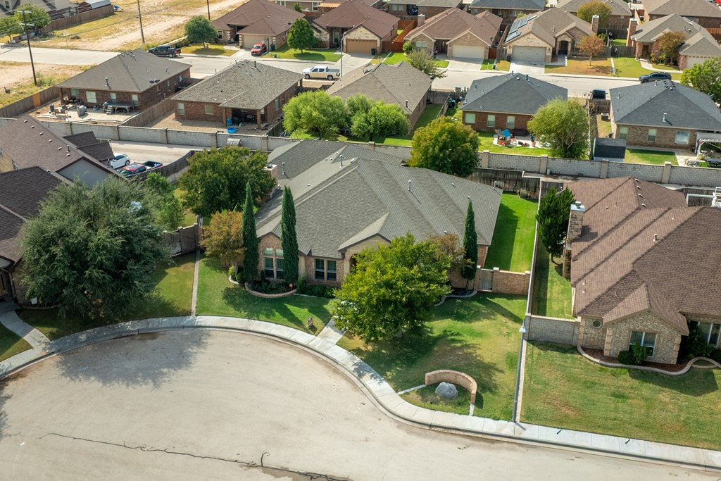 5 Chambord Drive Property Photo 29