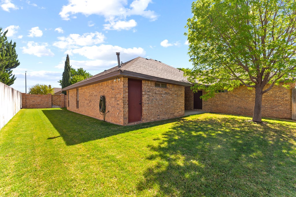 5 Chambord Drive Property Photo 32