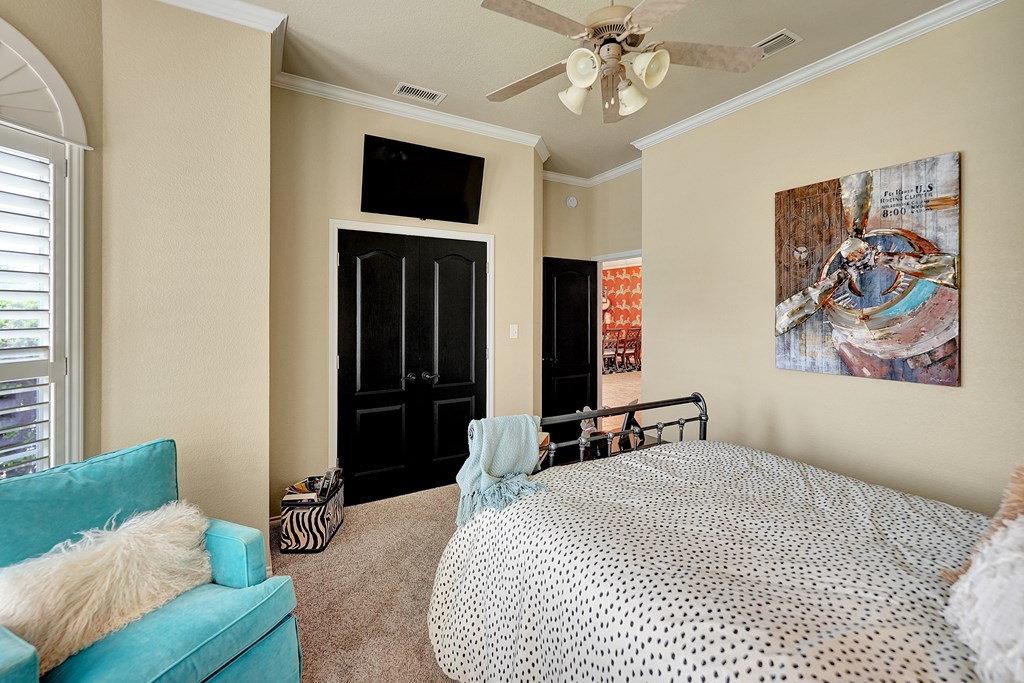 3008 San Martin Property Photo 7