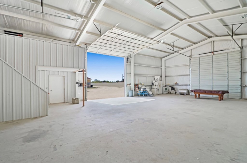 4950 N Cypress Ave Property Photo 41