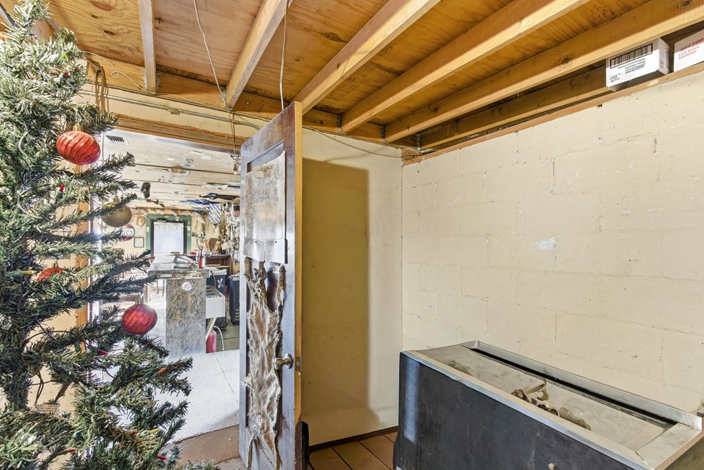 412 E Holland Avenue Property Photo 12