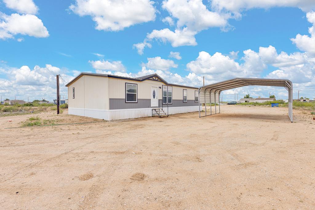 12437 S Crystal Ave. Property Photo 1
