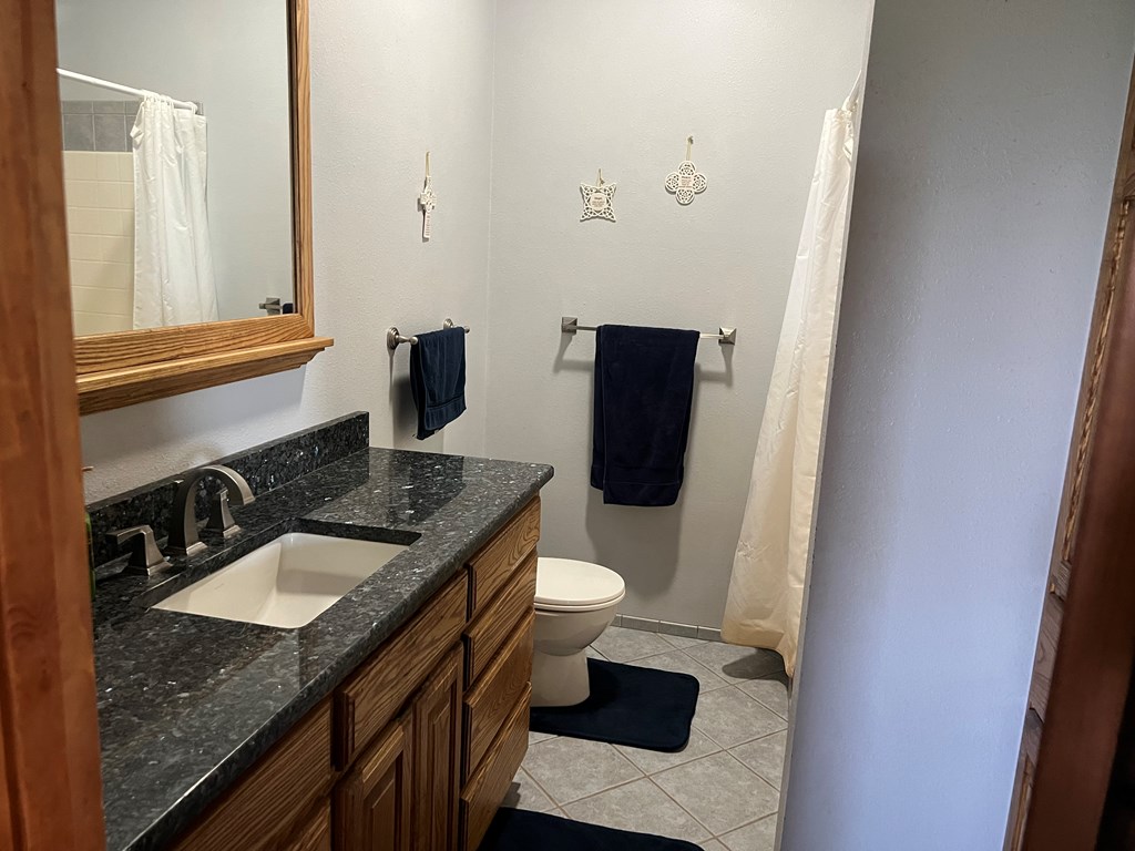 598 Tower Property Photo 11