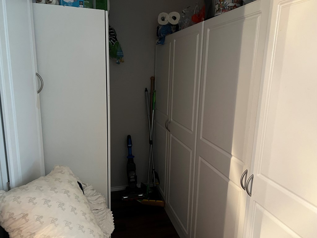 598 Tower Property Photo 16