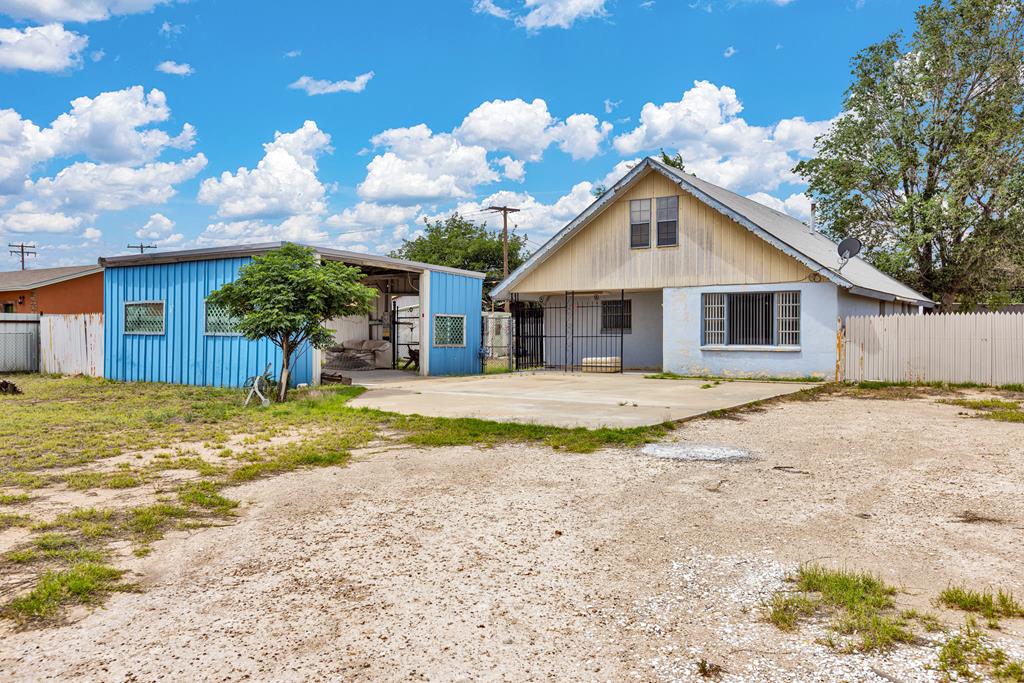1807 Coronado Property Photo 1