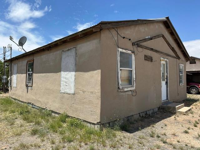 1104 S Vivian St Property Photo 1