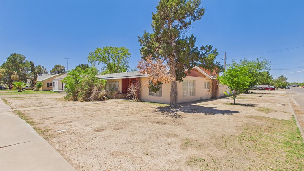 501 S Ross Blvd Property Photo 1
