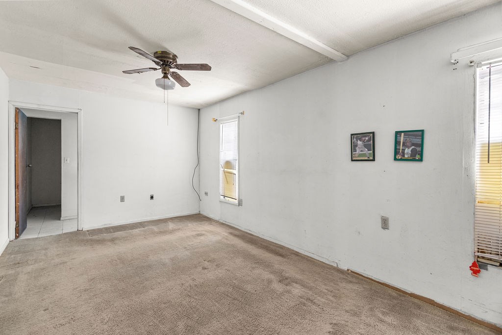 406 Se Ave B Property Photo 12