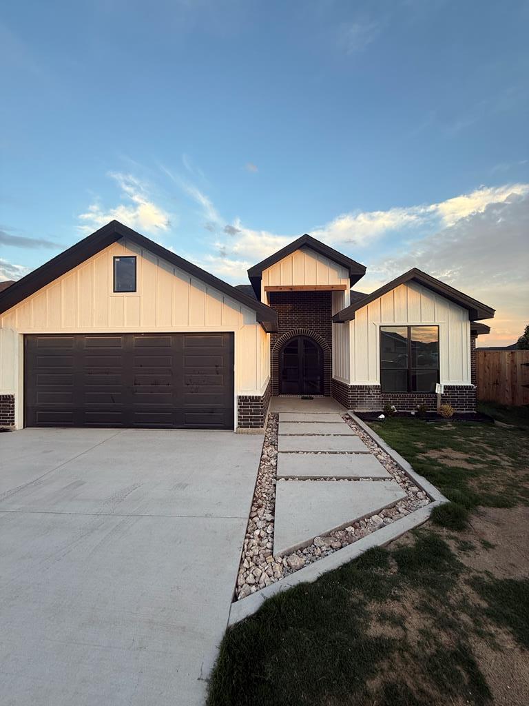 8536 Pamplona Pl Property Photo 1