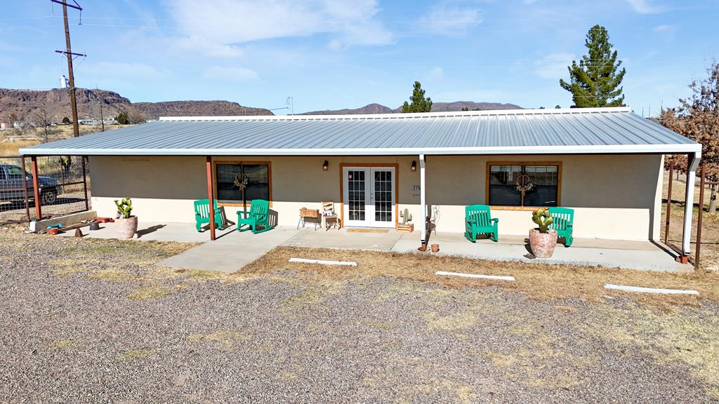 2707 W Highway 90 Property Photo 1