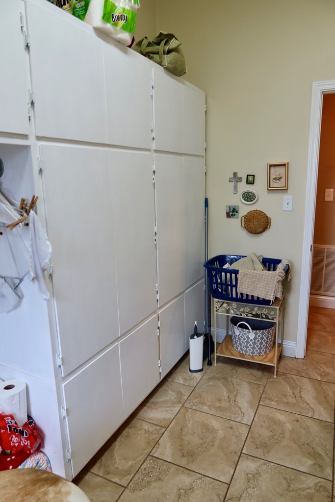 5904 Ector Ave Property Photo 14