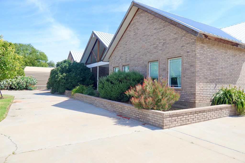 5904 Ector Ave Property Photo 29