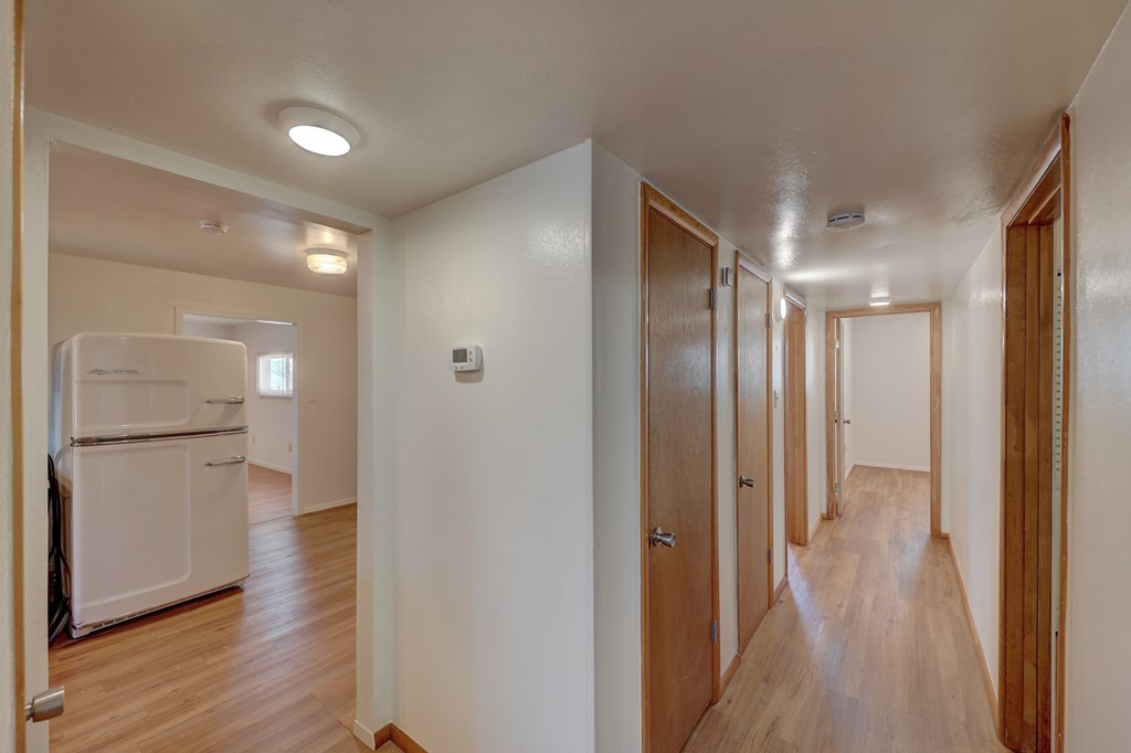 205 Lamar St. Property Photo 10