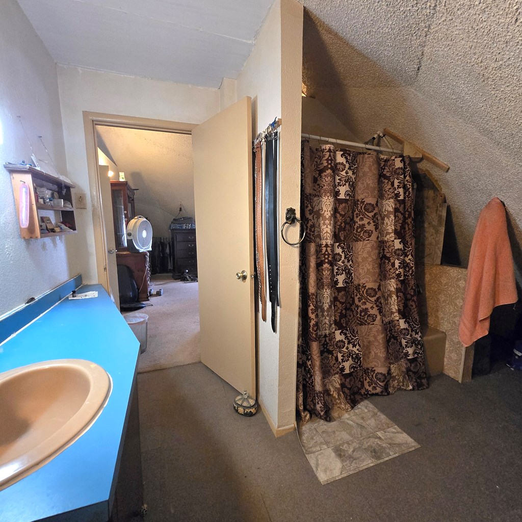 9524 W April Property Photo 12