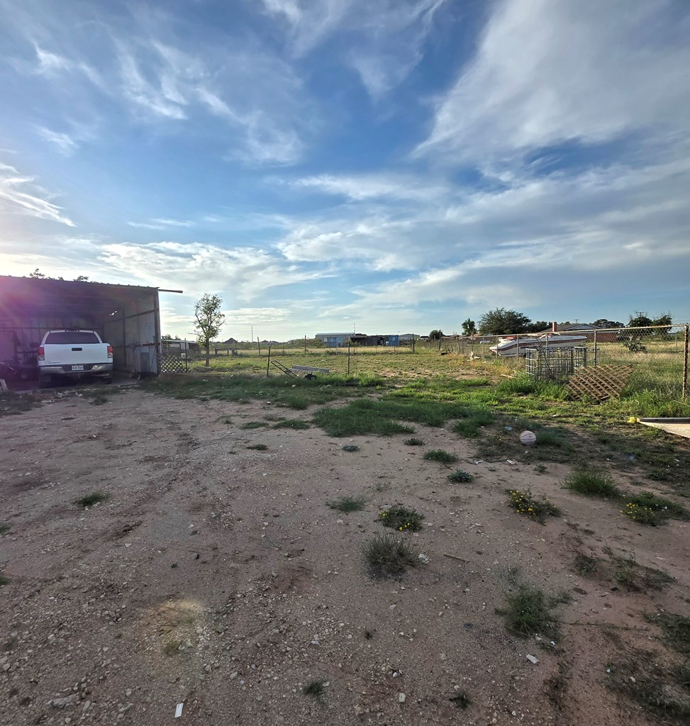 9524 W April Property Photo 15