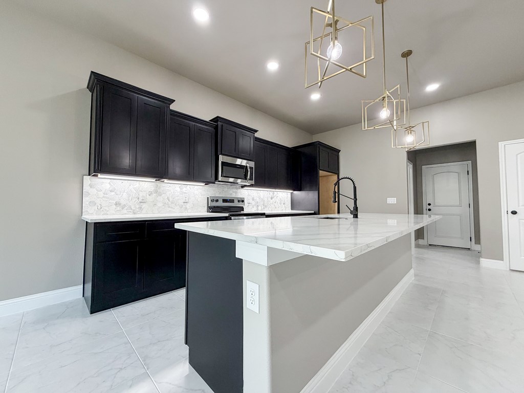 8625 Santa Isabella Property Photo 4
