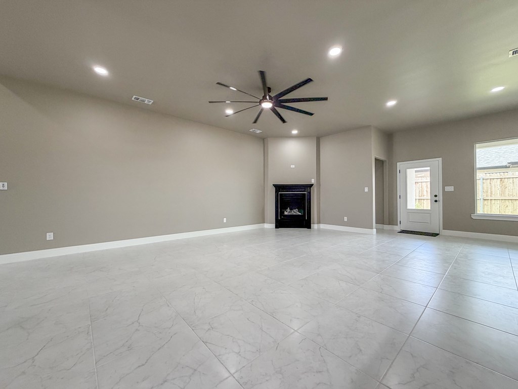 8625 Santa Isabella Property Photo 7