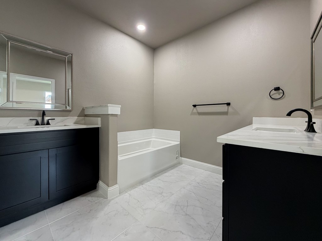 8625 Santa Isabella Property Photo 10