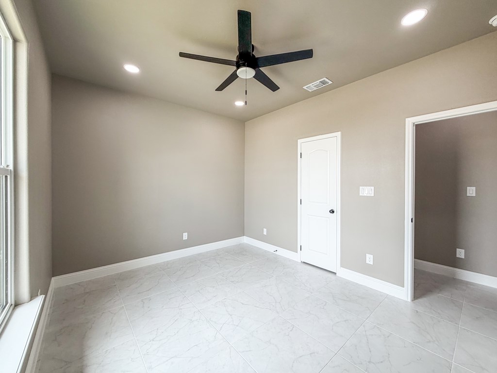 8625 Santa Isabella Property Photo 14