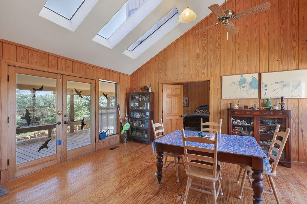 408 Pinon Property Photo 4