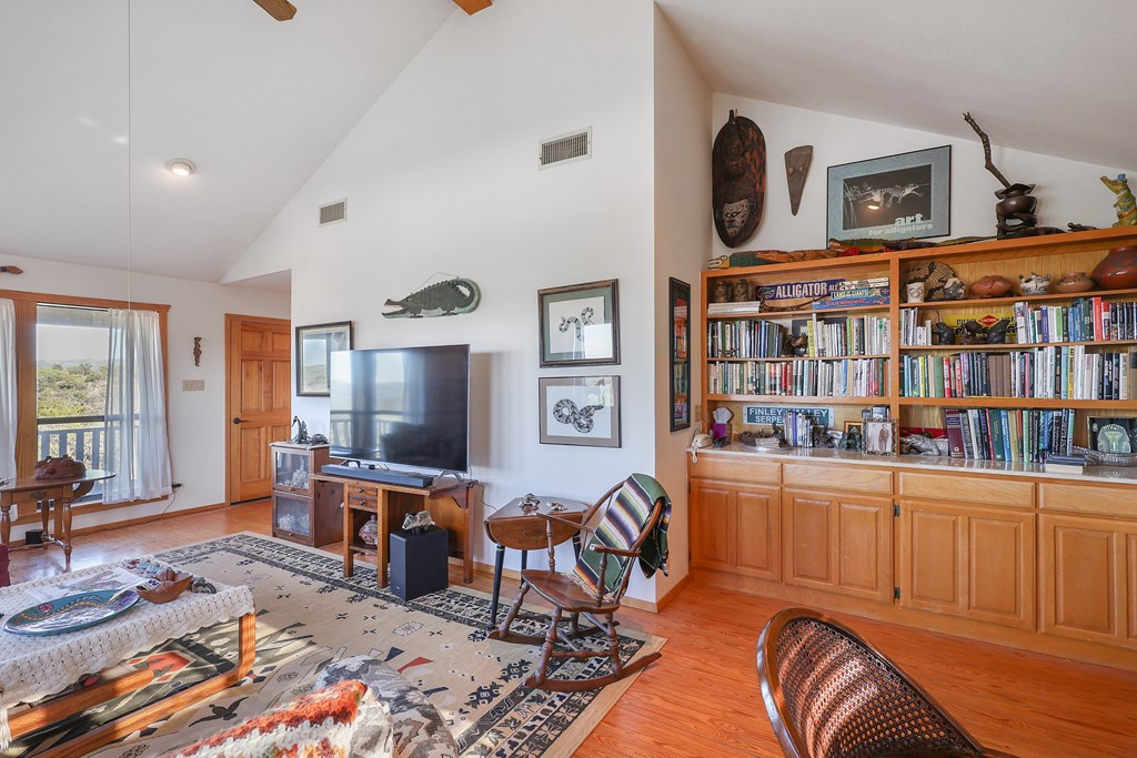 408 Pinon Property Photo 16