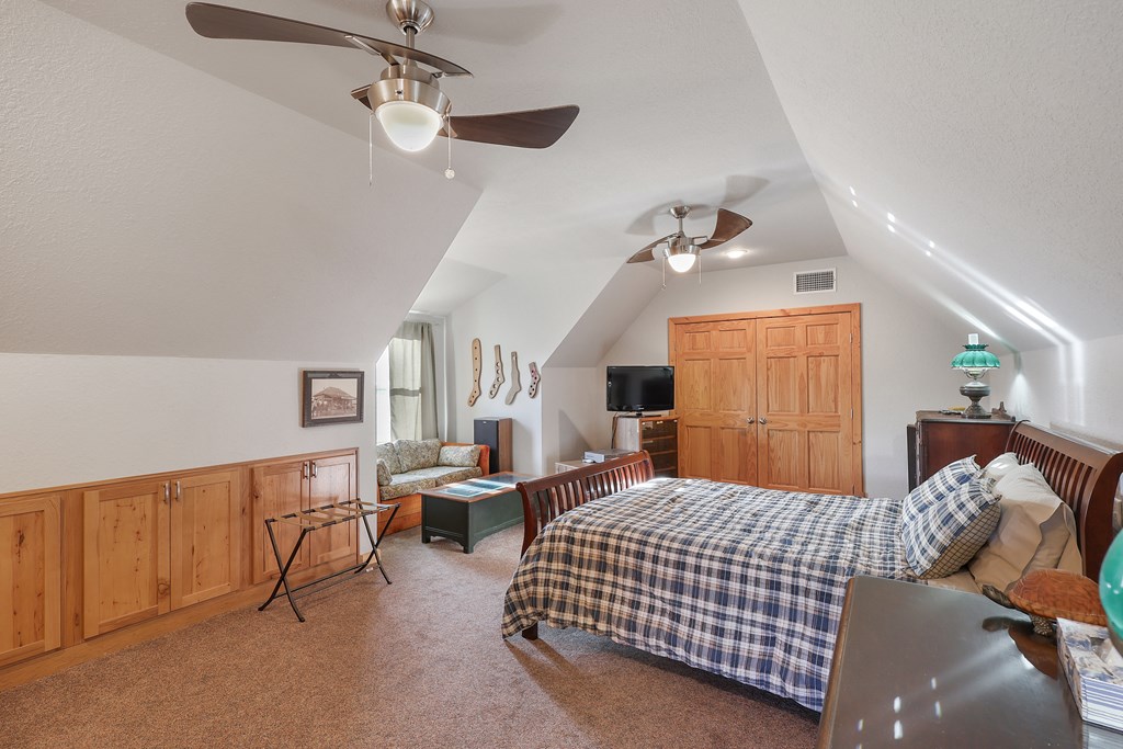 408 Pinon Property Photo 27