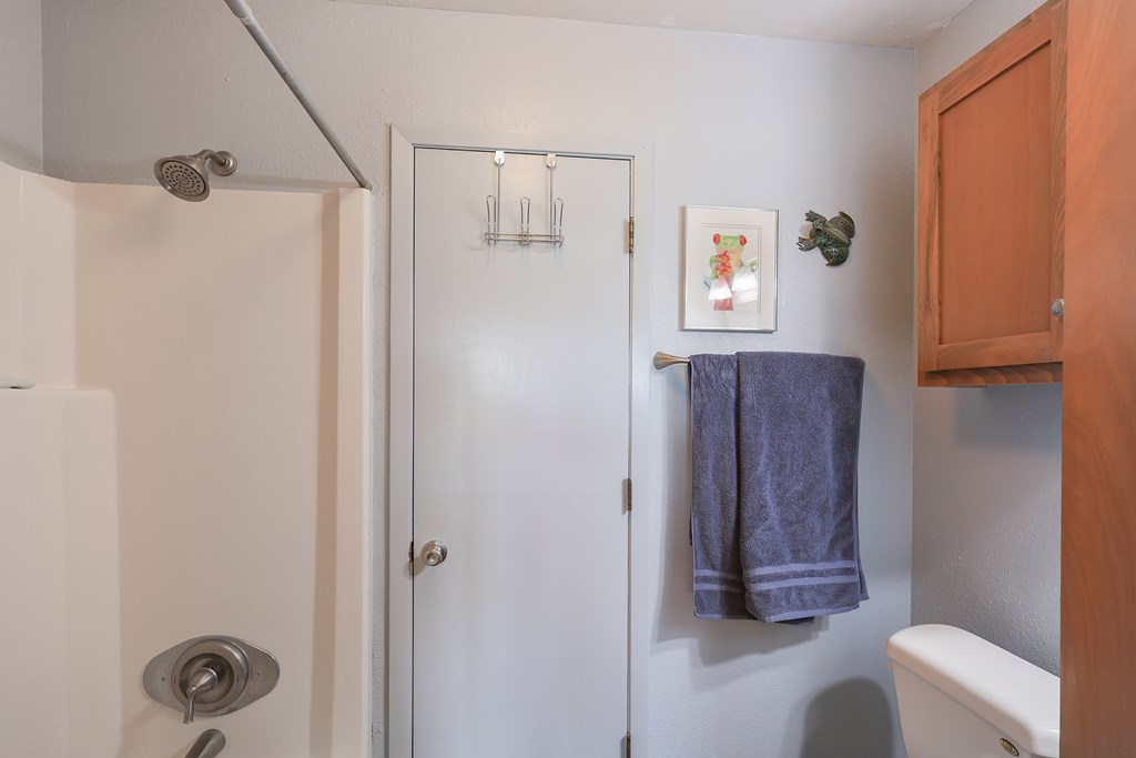 408 Pinon Property Photo 28